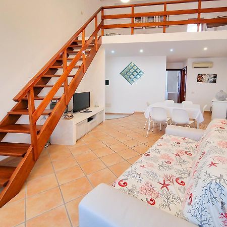 Murphy Holiday Home - Residenza Baro ラ・マッダレーナ エクステリア 写真