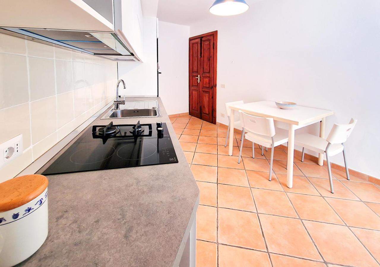 Murphy Holiday Home - Residenza Baro ラ・マッダレーナ エクステリア 写真
