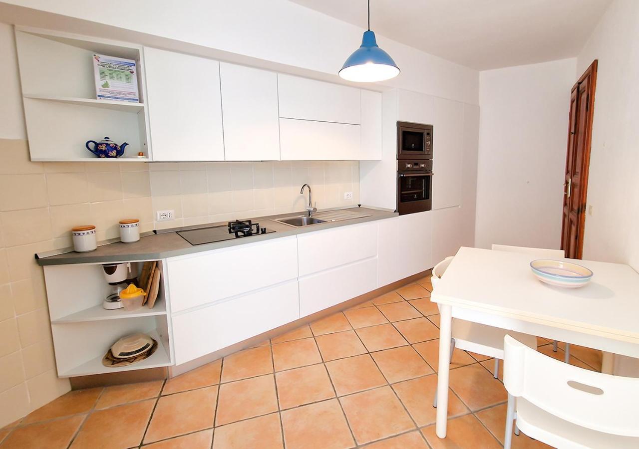 Murphy Holiday Home - Residenza Baro ラ・マッダレーナ エクステリア 写真