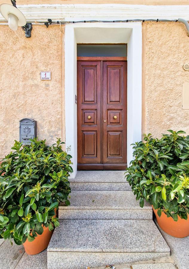 Murphy Holiday Home - Residenza Baro ラ・マッダレーナ エクステリア 写真